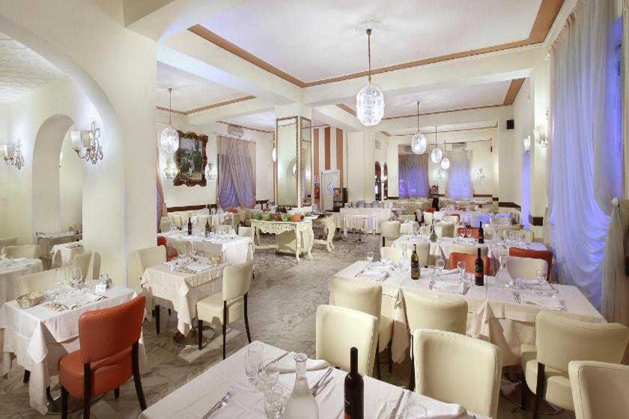 Hotel Manzoni Wellness&Spa Montecatini Terme Ngoại thất bức ảnh