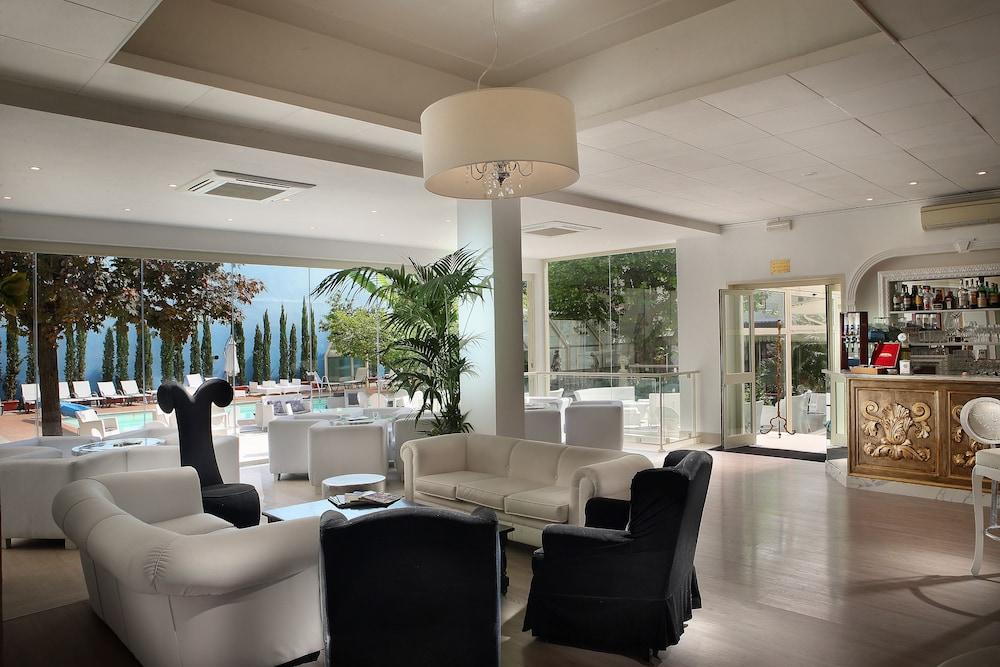 Hotel Manzoni Wellness&Spa Montecatini Terme Ngoại thất bức ảnh