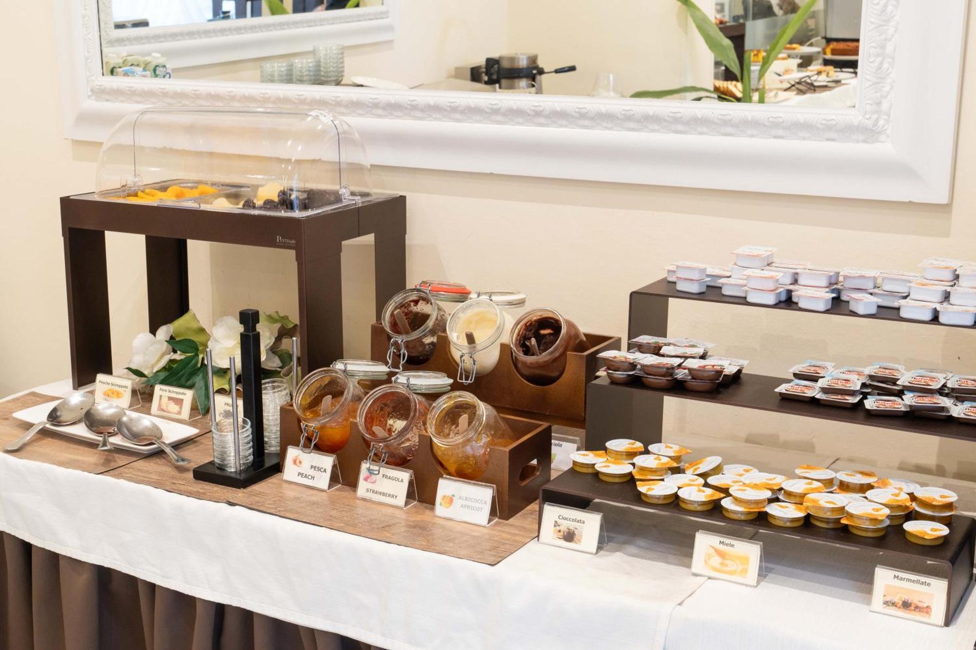 Hotel Manzoni Wellness&Spa Montecatini Terme Ngoại thất bức ảnh